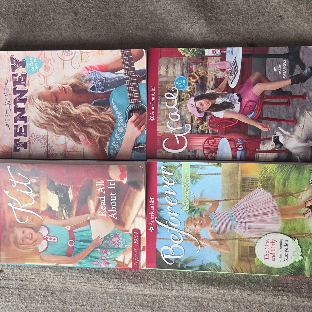 4 EUC American Girl books Tenney Kit Maryellen and  Grace